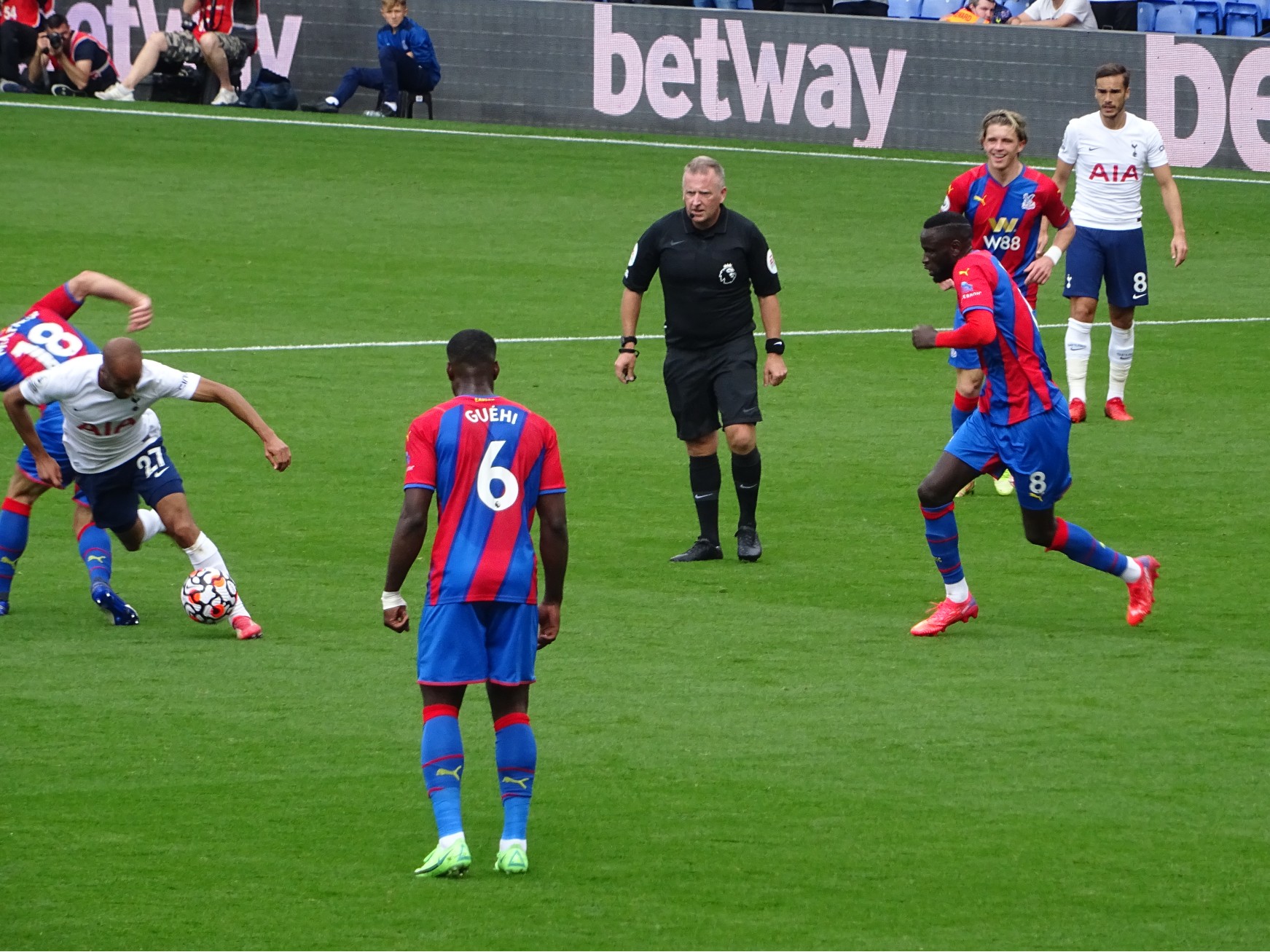 Midfield Kouyate McArthur Gallagher